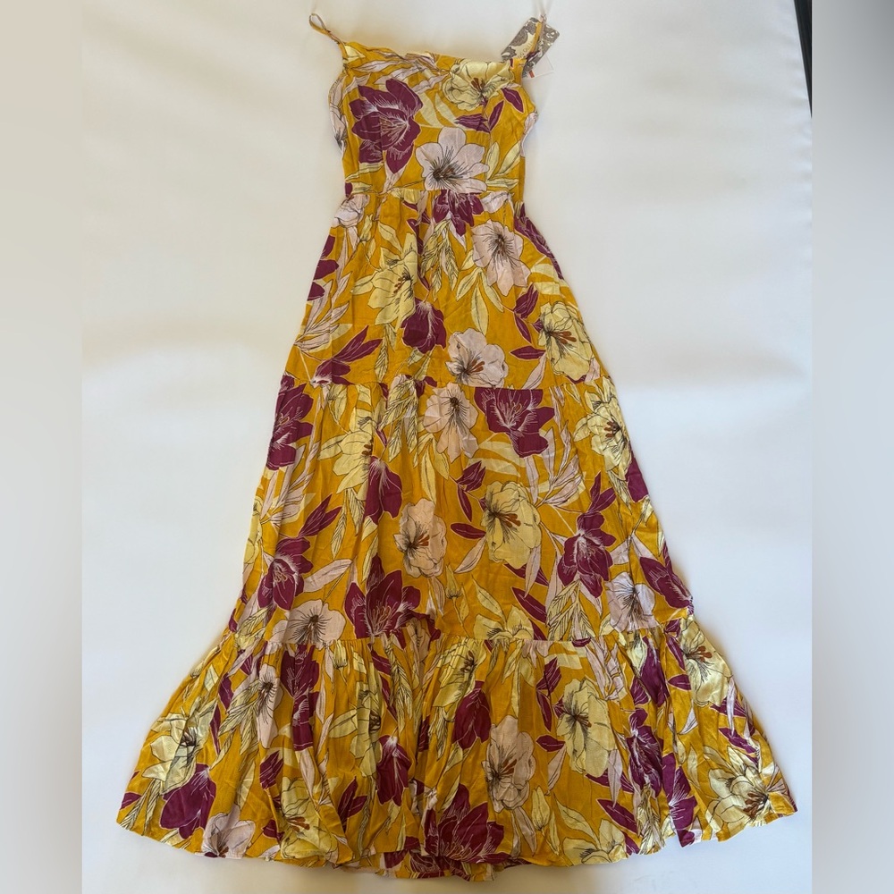 B.O.G. Band of Gypsies Collective Double Strap  Floral Dress Small

LOT A